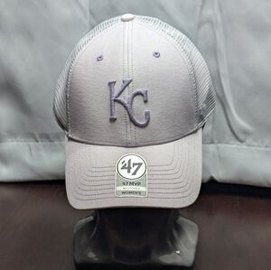 Kansas City Royals ‘47 MVP Women’s SnapBack Truckers Style Mesh Hat
